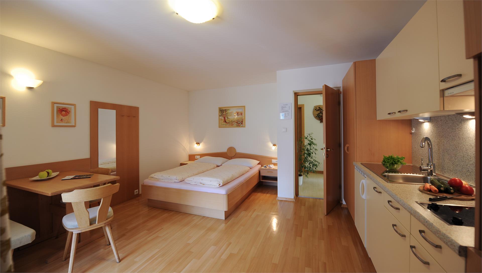 Garni Residence Obstgarten Laces 8 suedtirol.info