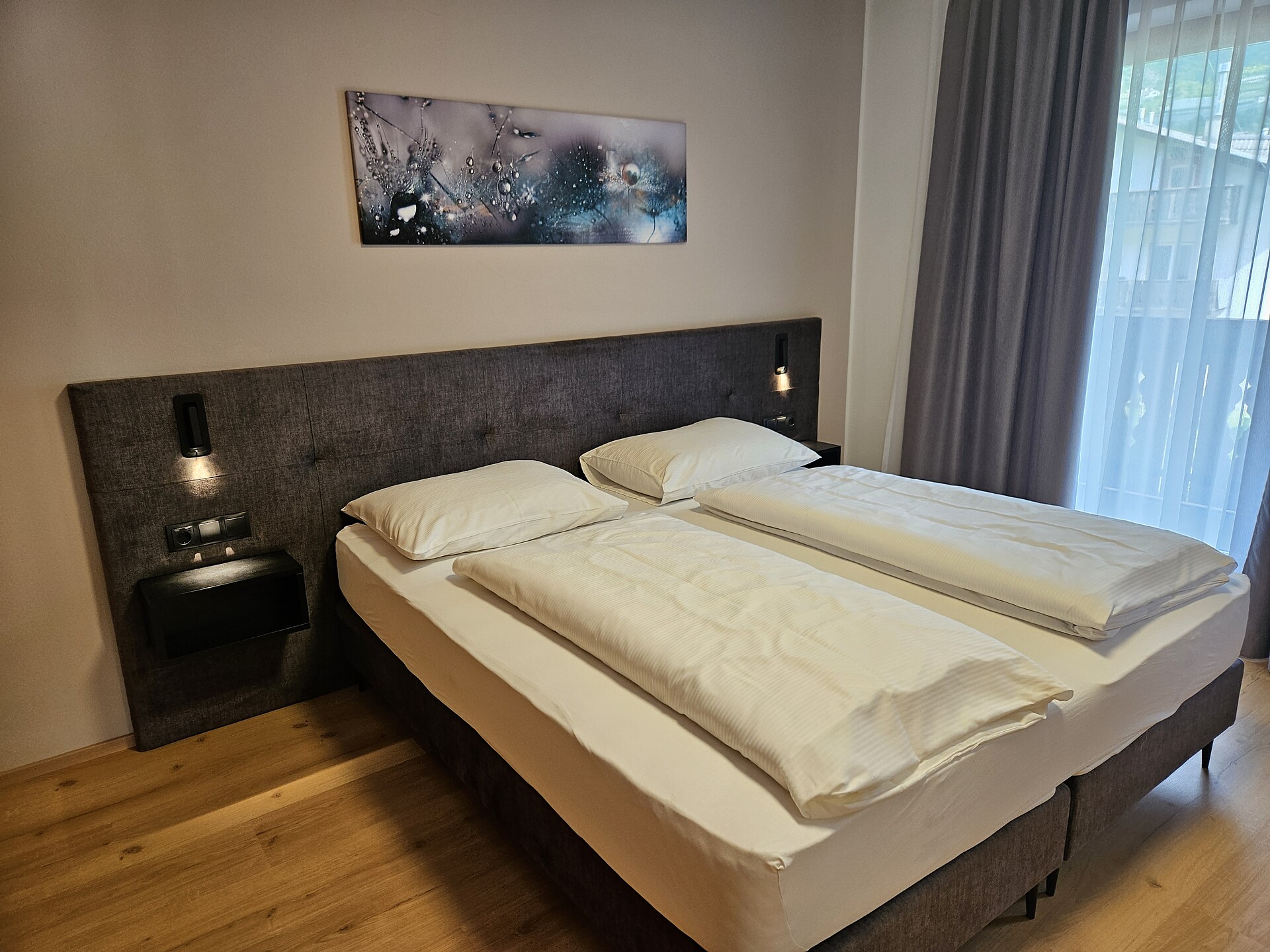 Appartment 6
