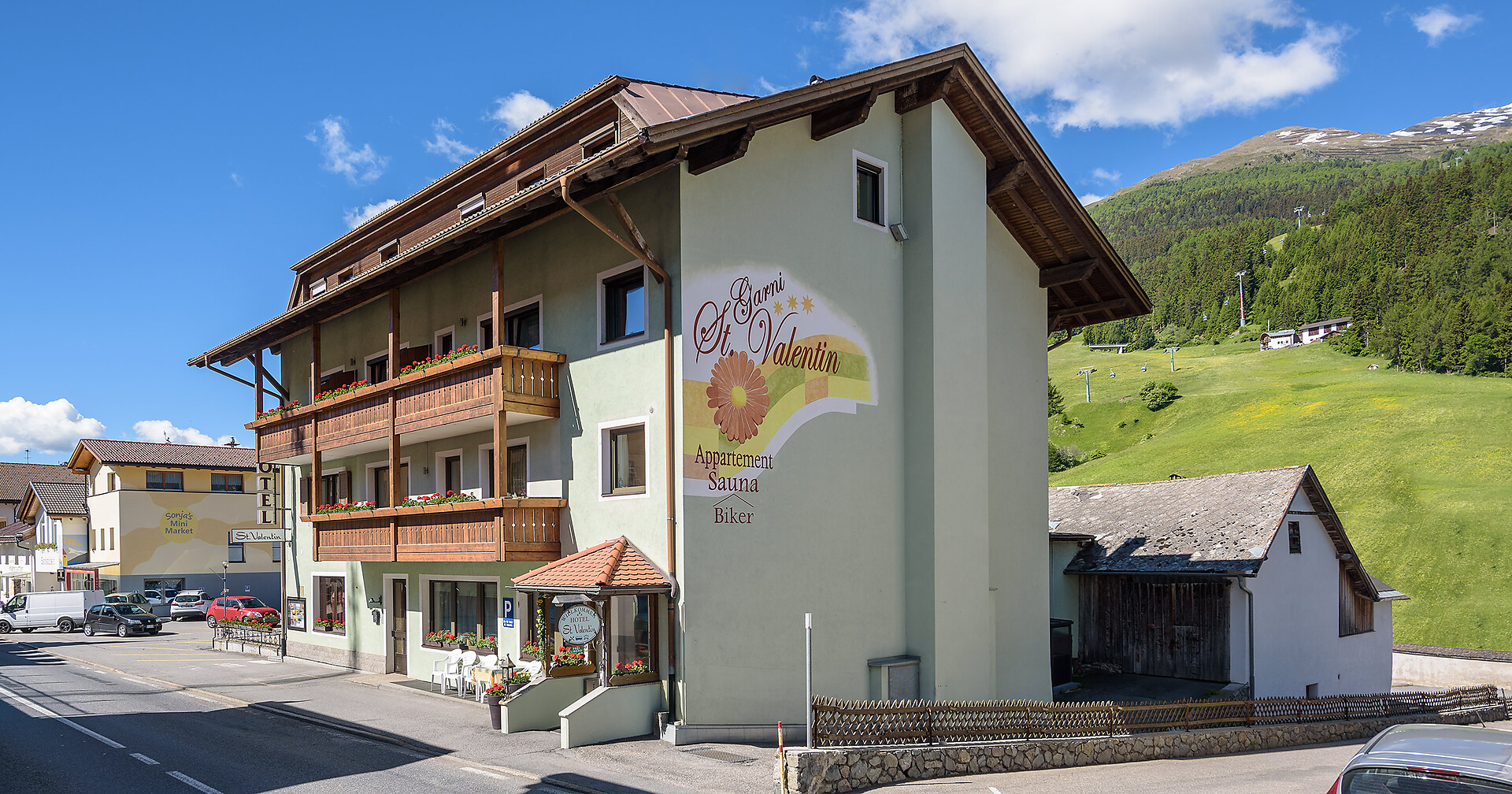 Garni Hotel St. Valentin Curon Venosta 6 suedtirol.info