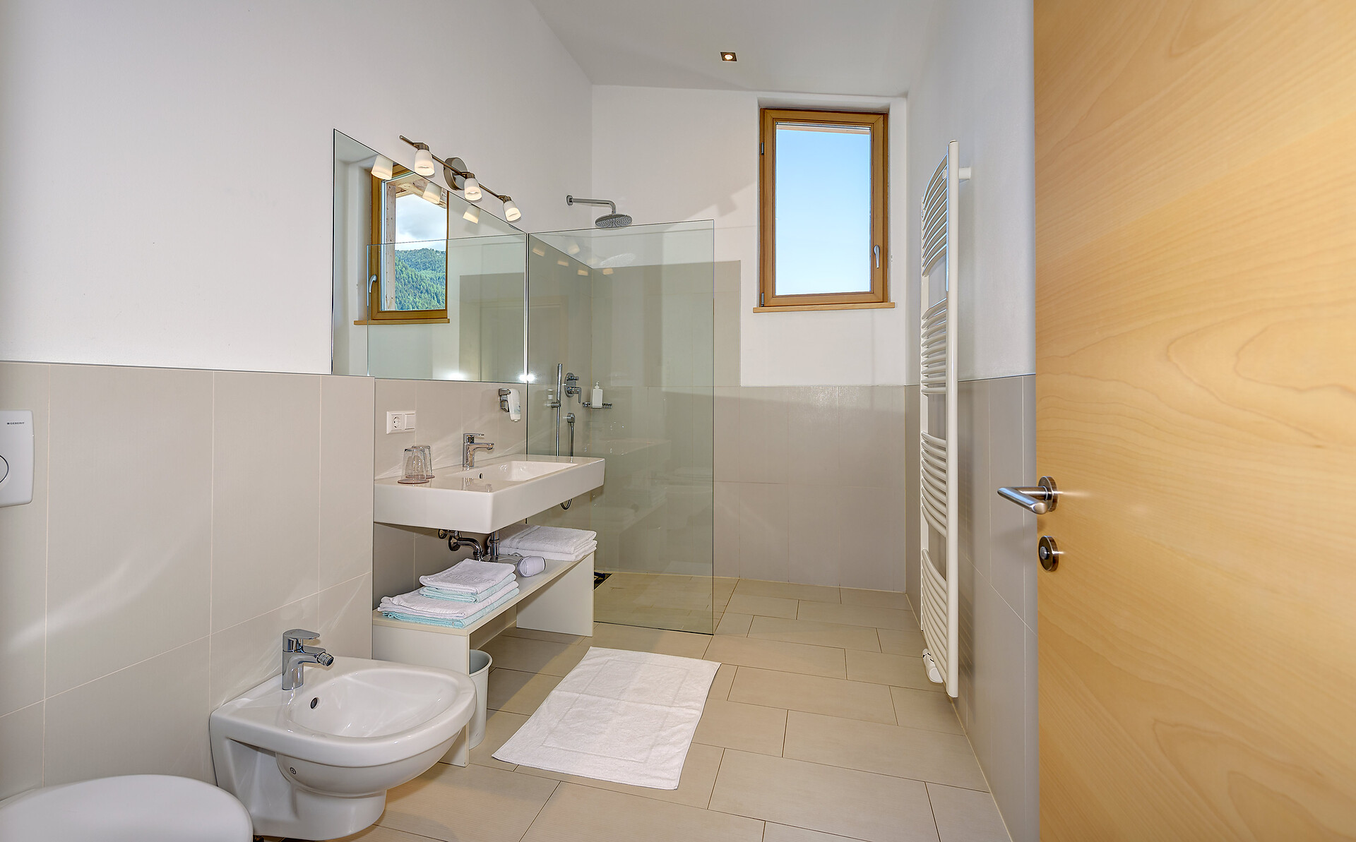 Garni Hotel St. Valentin Curon Venosta 17 suedtirol.info