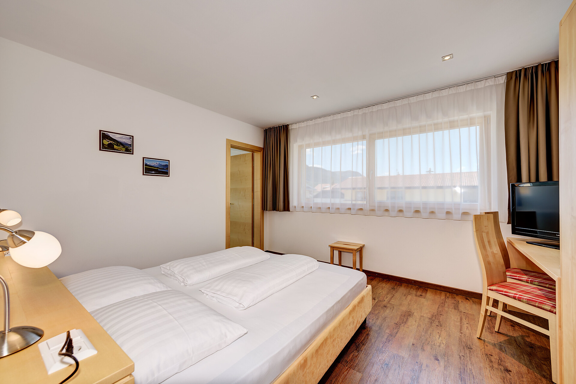 Garni Hotel St. Valentin Curon Venosta 12 suedtirol.info