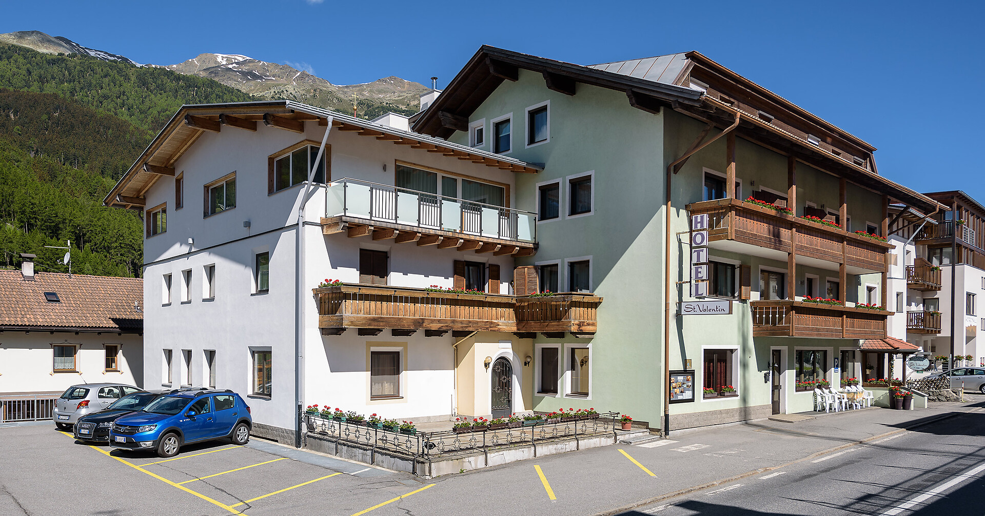 Garni Hotel St. Valentin Curon Venosta 7 suedtirol.info