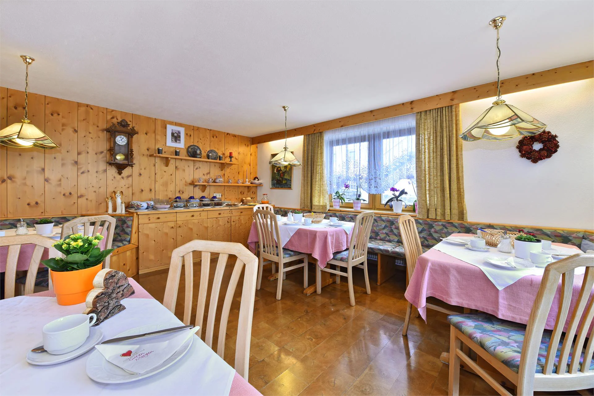 Garni Regina Curon Venosta 18 suedtirol.info