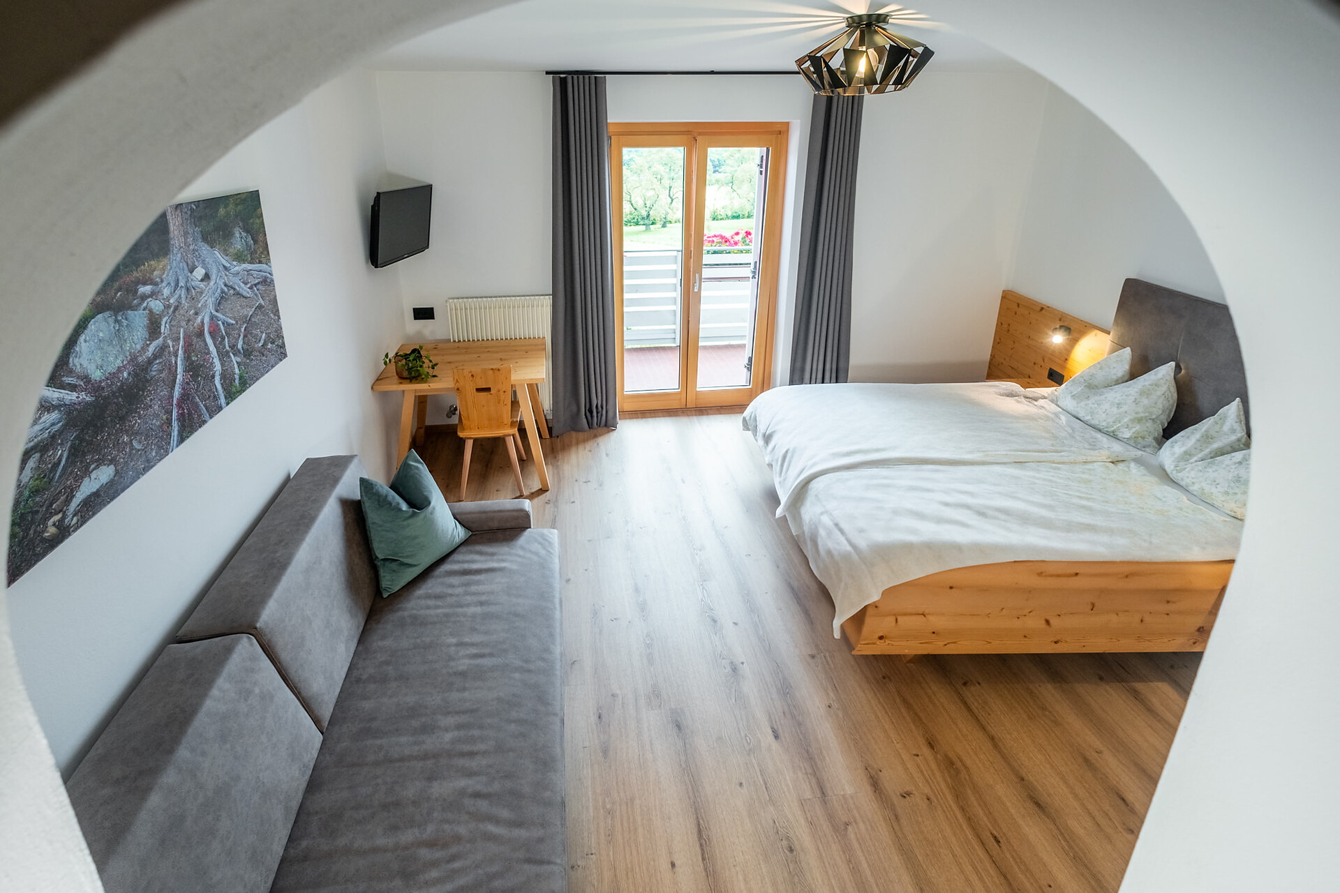 Rooms with balcony