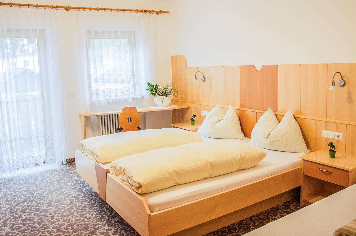 Albergo St. Georg Prato allo Stelvio 3 suedtirol.info