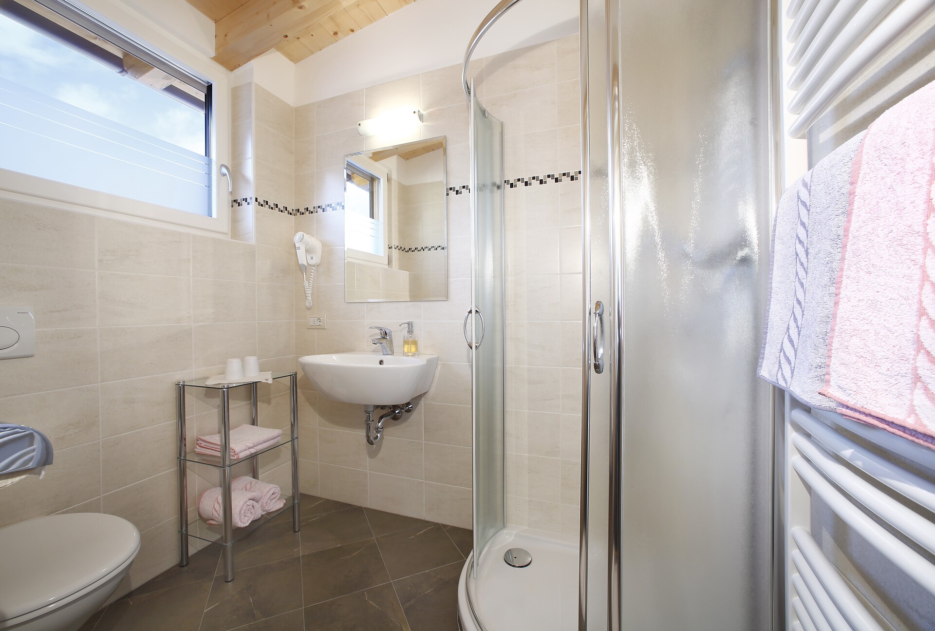Shower Apartment