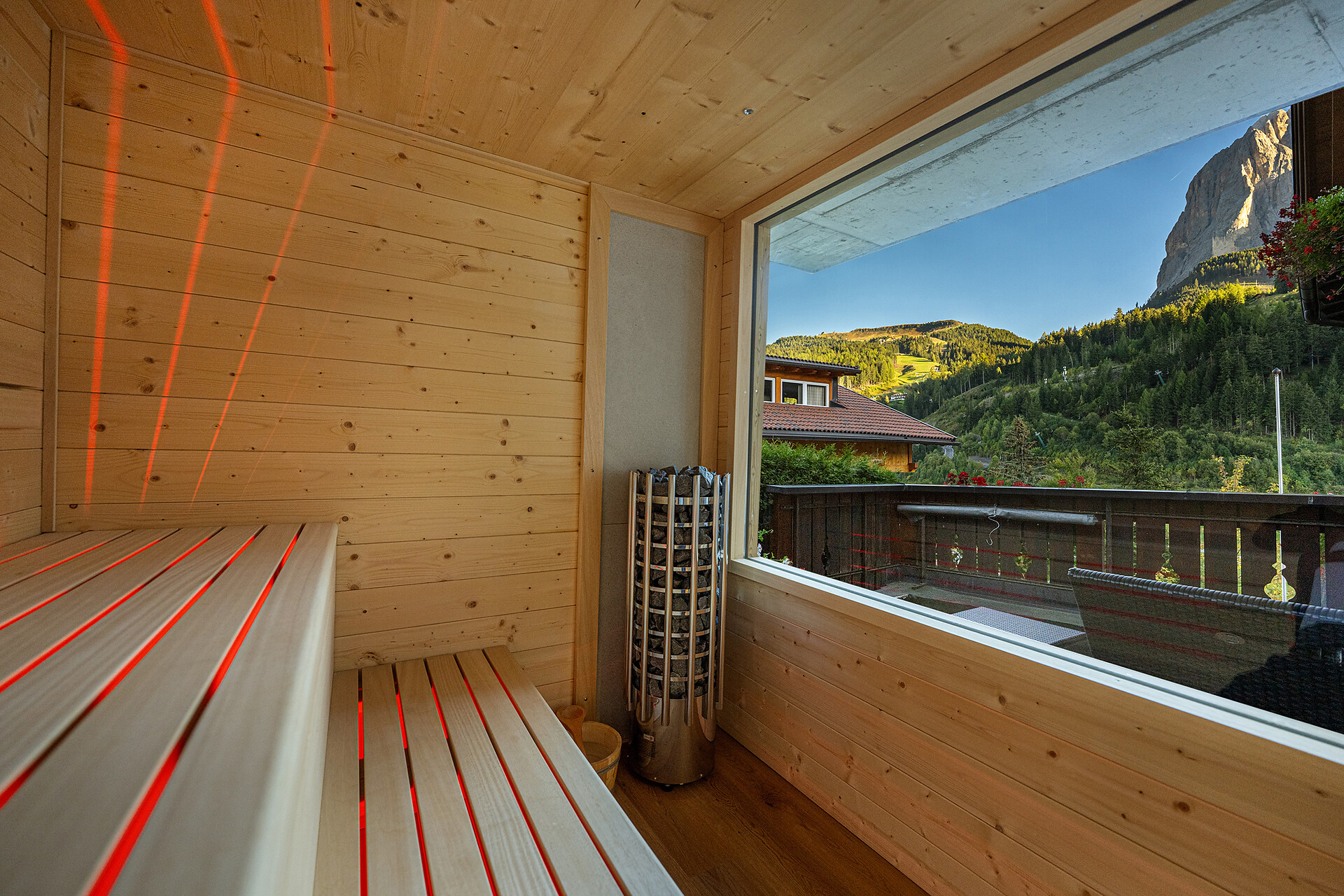 Garni - B&B Walter - Dolomites Region Val Gardena - #20 - suedtirol.info