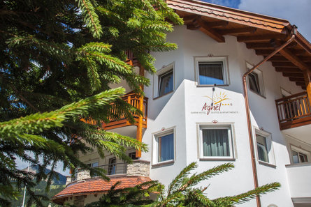 Garni-Hotel Aghel Suites & Apartments Selva 2 suedtirol.info