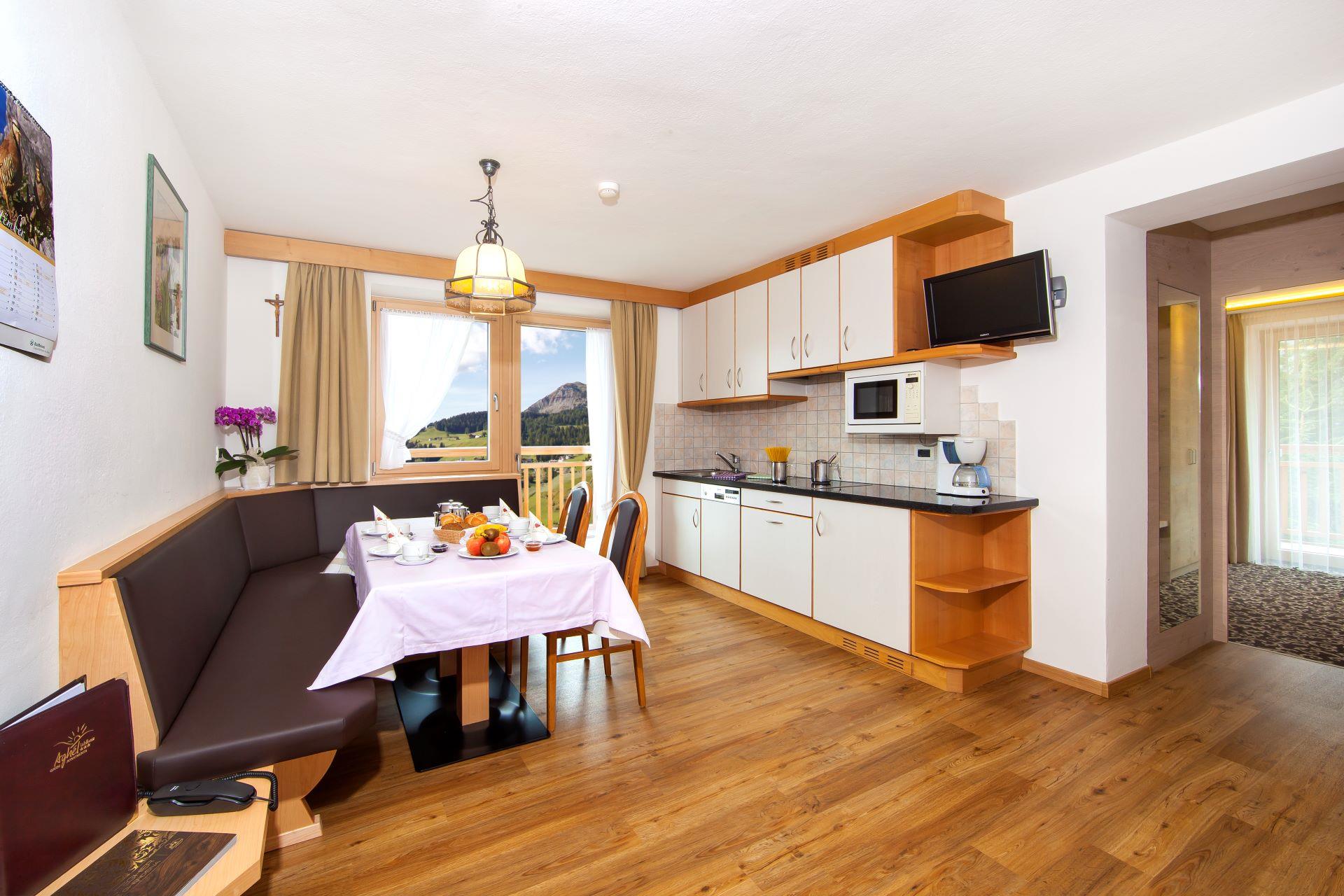 Garni-Hotel Aghel Suites & Apartments Sëlva/Selva 22 suedtirol.info