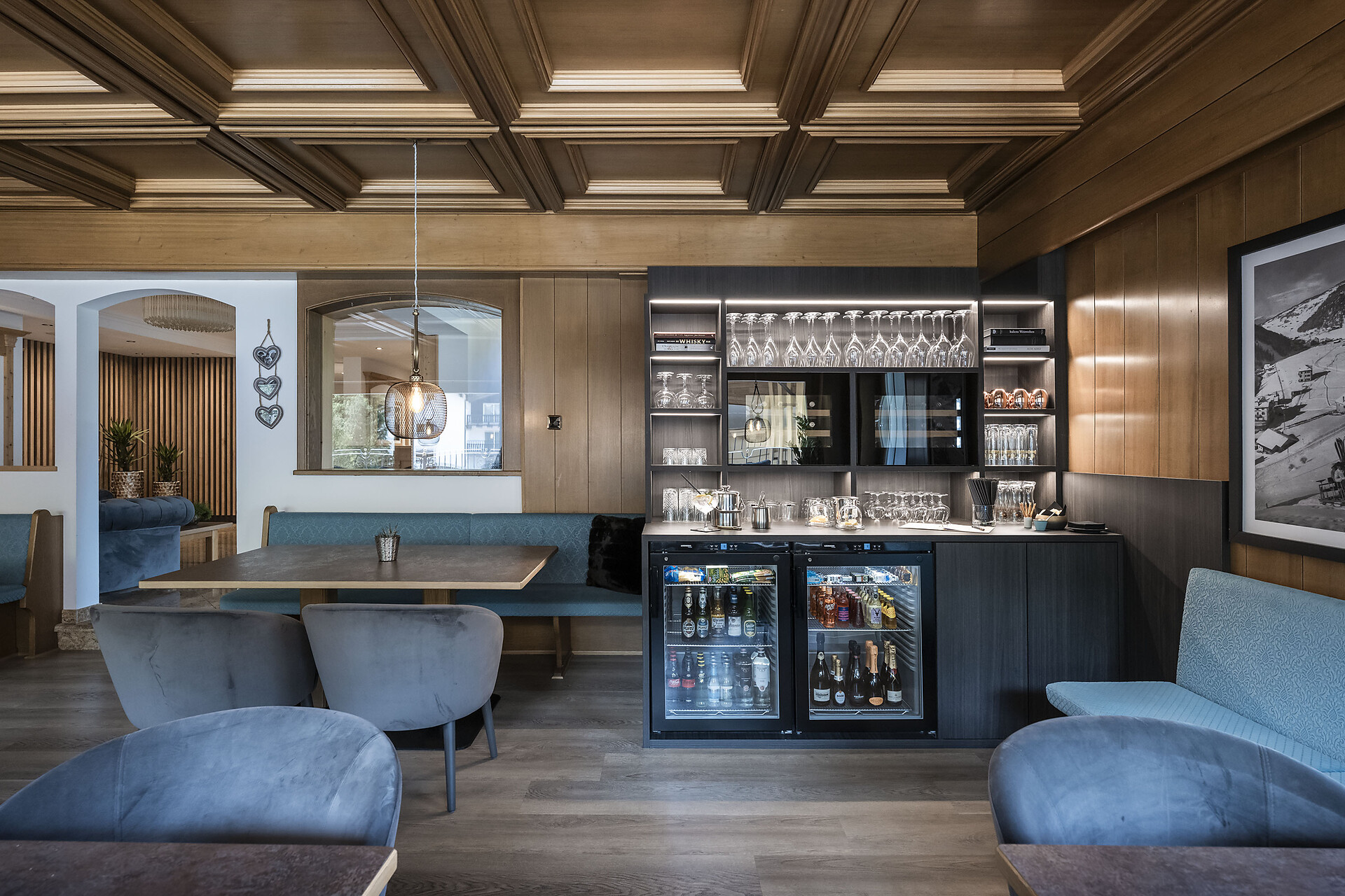 honesty bar