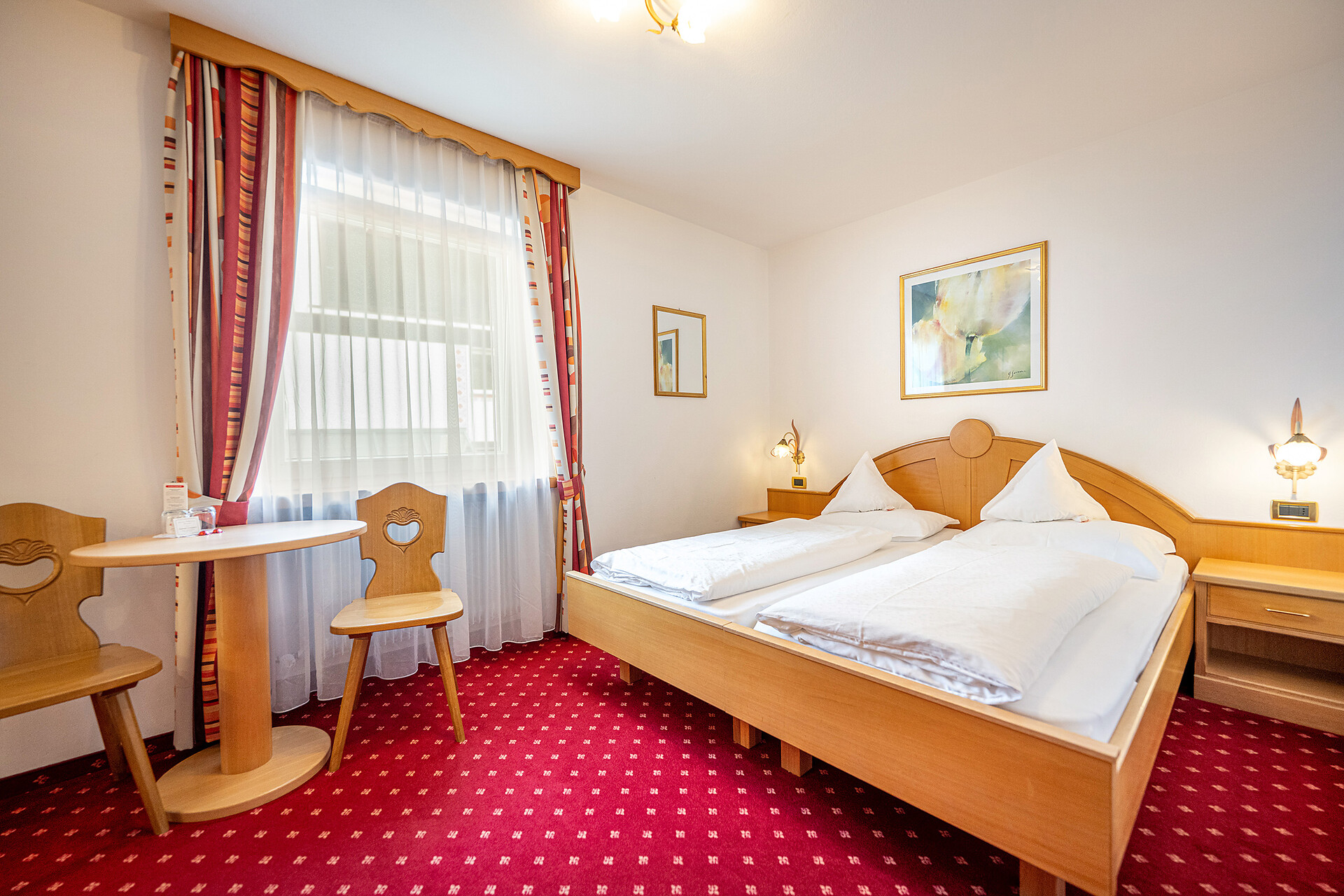 Standard bedroom without balcony