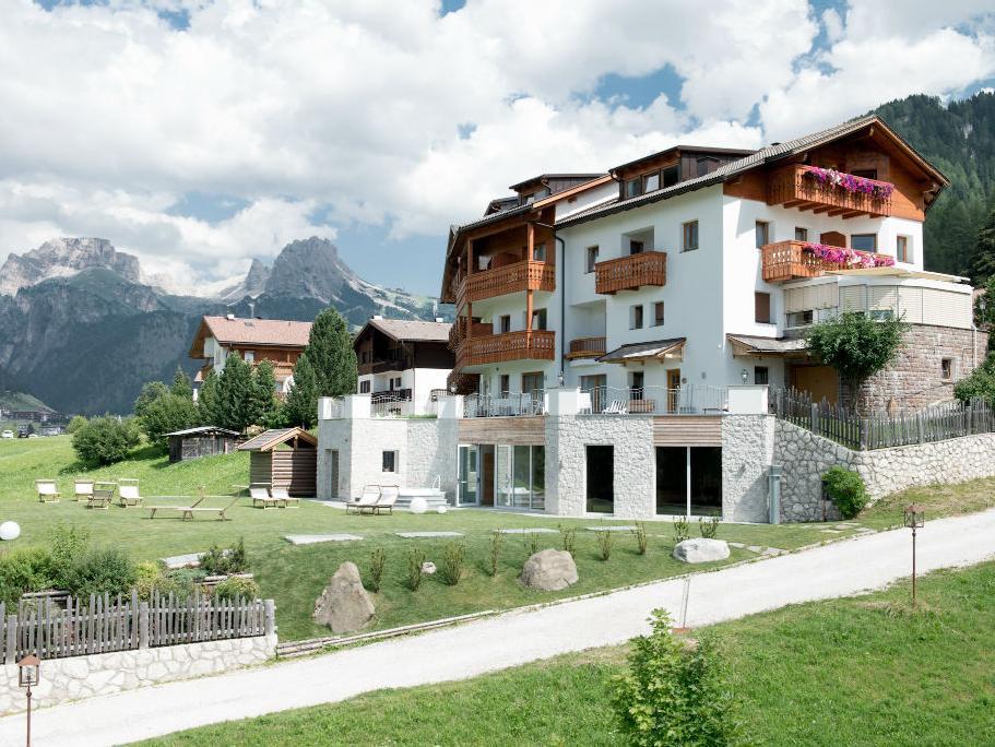 Garni-Hotel Dlaces Sëlva/Selva 1 suedtirol.info