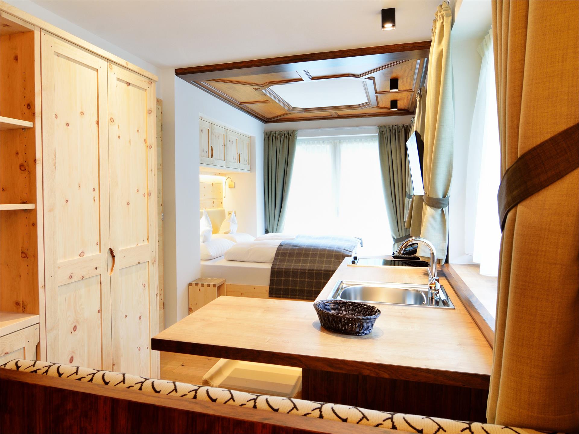 Garni Chalet Elisabeth - dolomites alpin & charme Wolkenstein 26 suedtirol.info