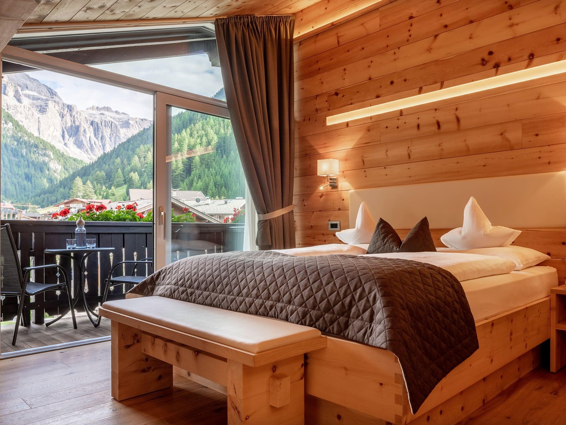 Garni Chalet Elisabeth - dolomites alpin & charme - Dolomitenregion Gröden - #1 - suedtirol.info