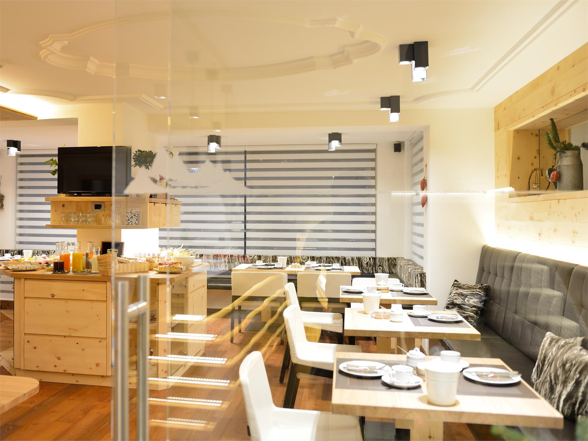 Garni Chalet Elisabeth - dolomites alpin & charme Wolkenstein 21 suedtirol.info
