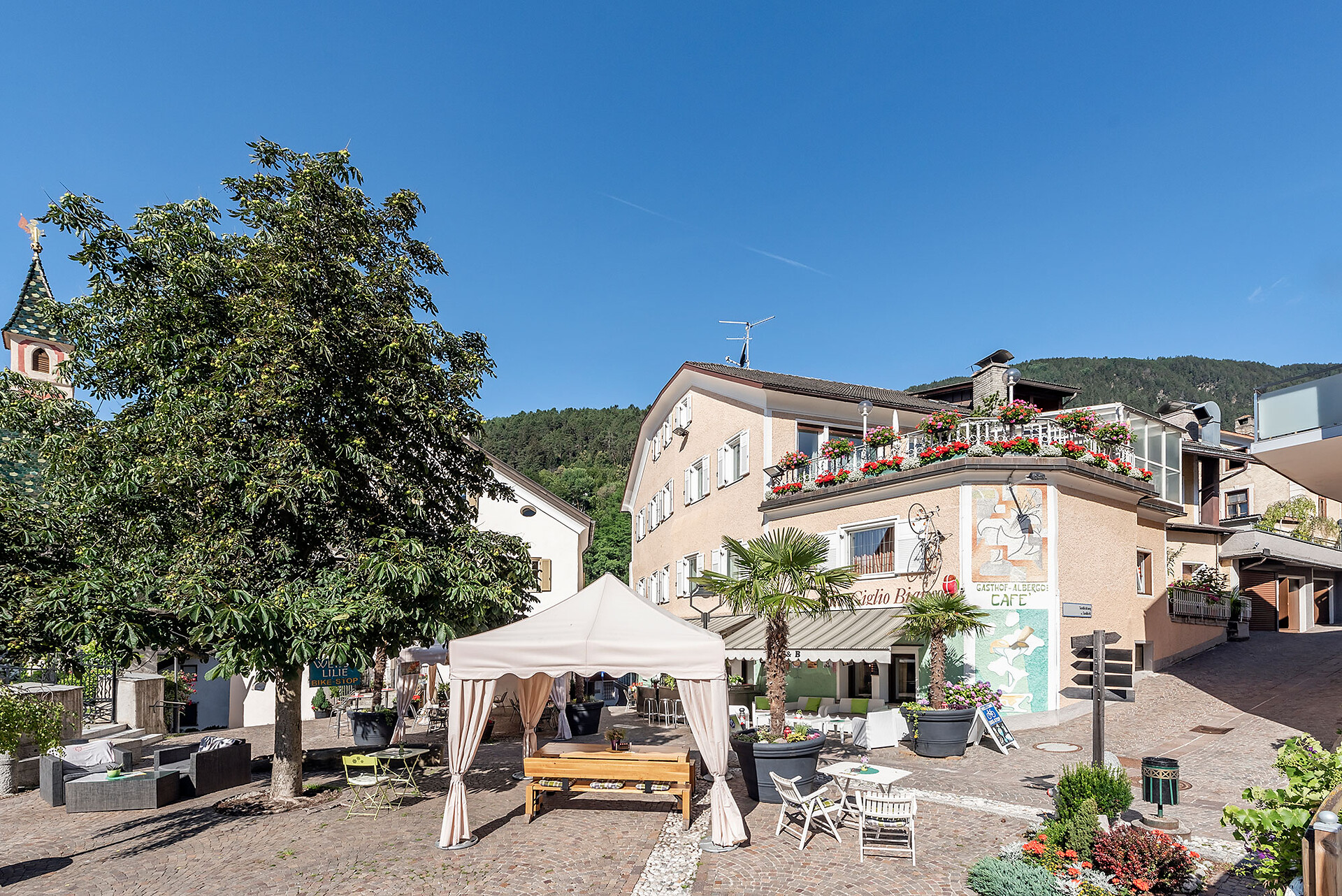 Albergo Weisse Lilie