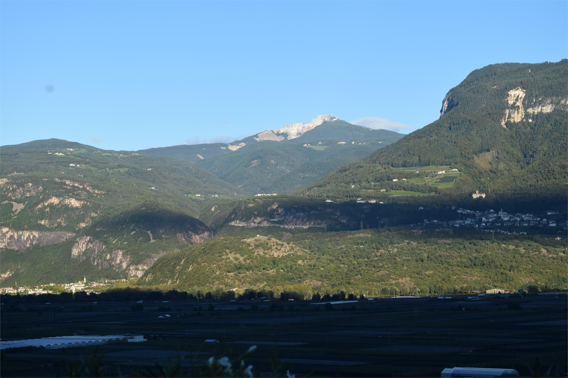 Garni Hotel Ritterhof Termeno sulla Strada del Vino 24 suedtirol.info