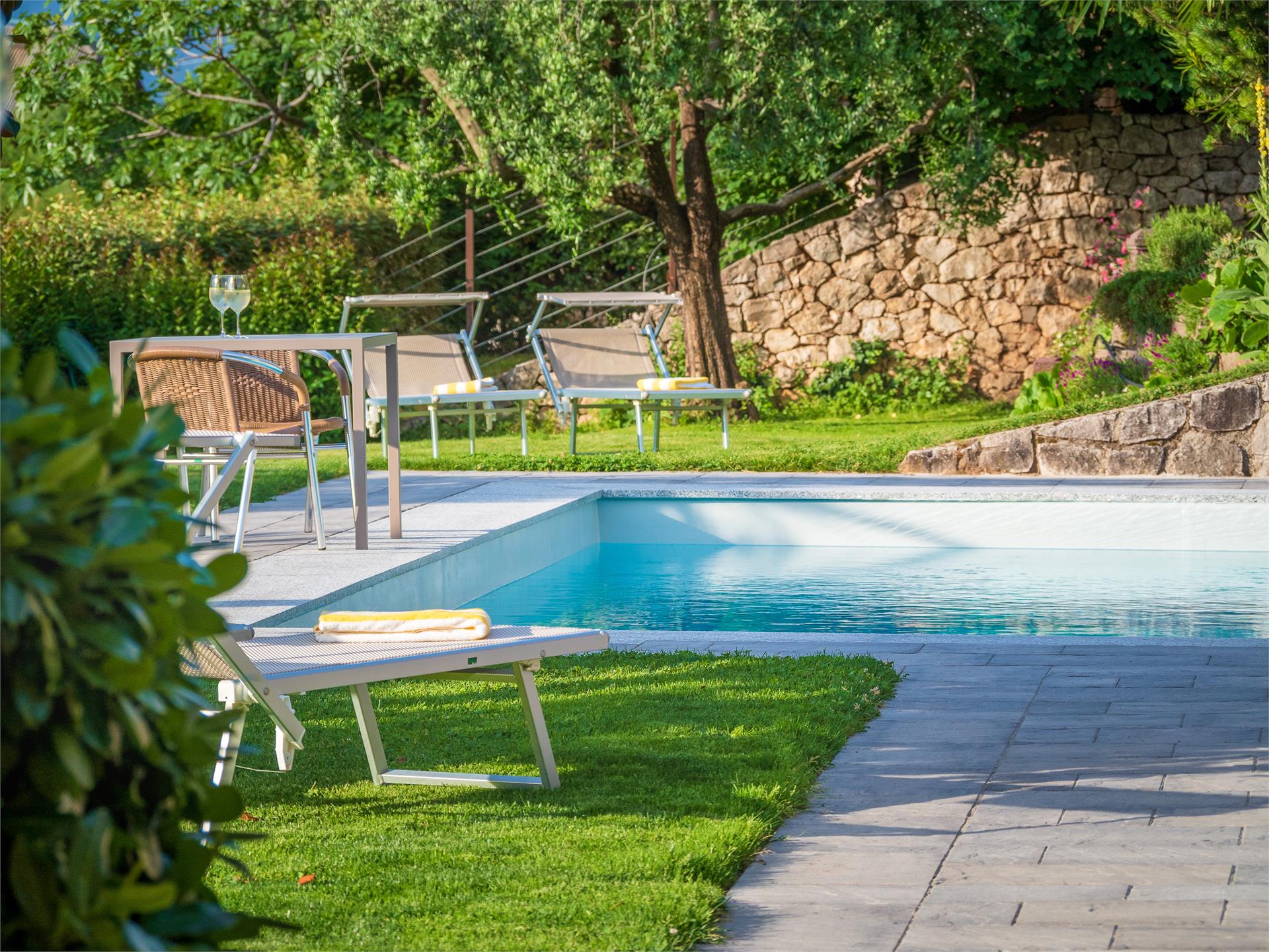 Garni Hotel Ritterhof Termeno sulla Strada del Vino 22 suedtirol.info