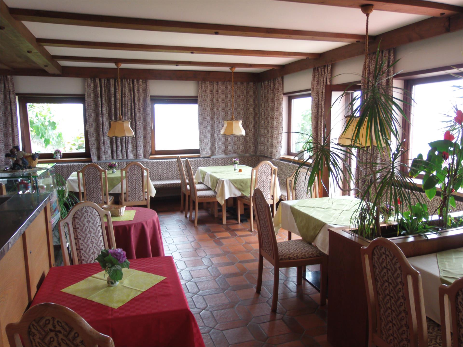 Garni Runggner Traubenhof Tramin an der Weinstraße/Termeno sulla Strada del Vino 7 suedtirol.info