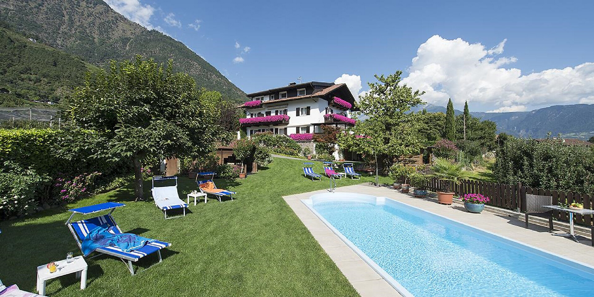 Garni Ganthaler Algund 17 suedtirol.info