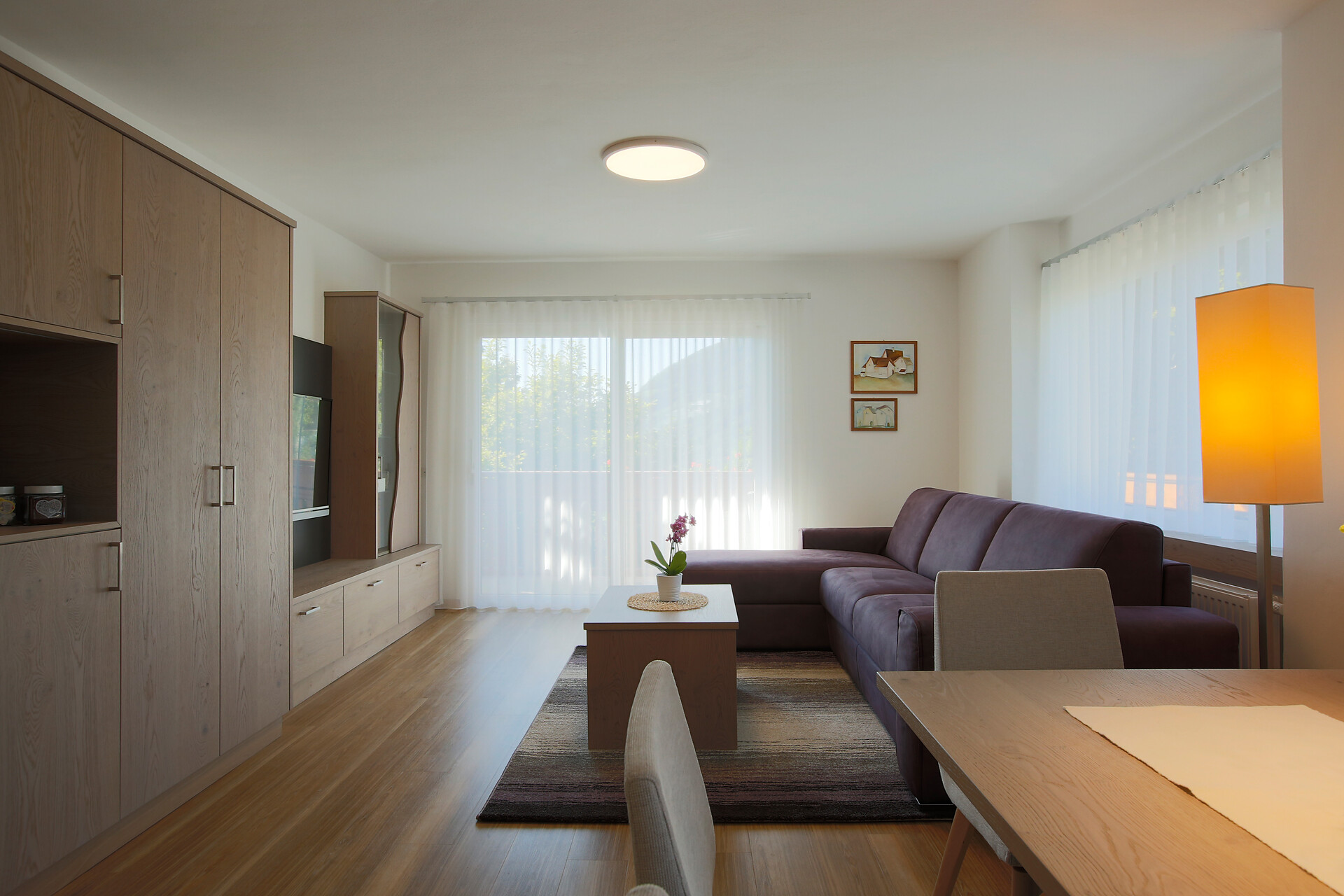 Living room Suite new