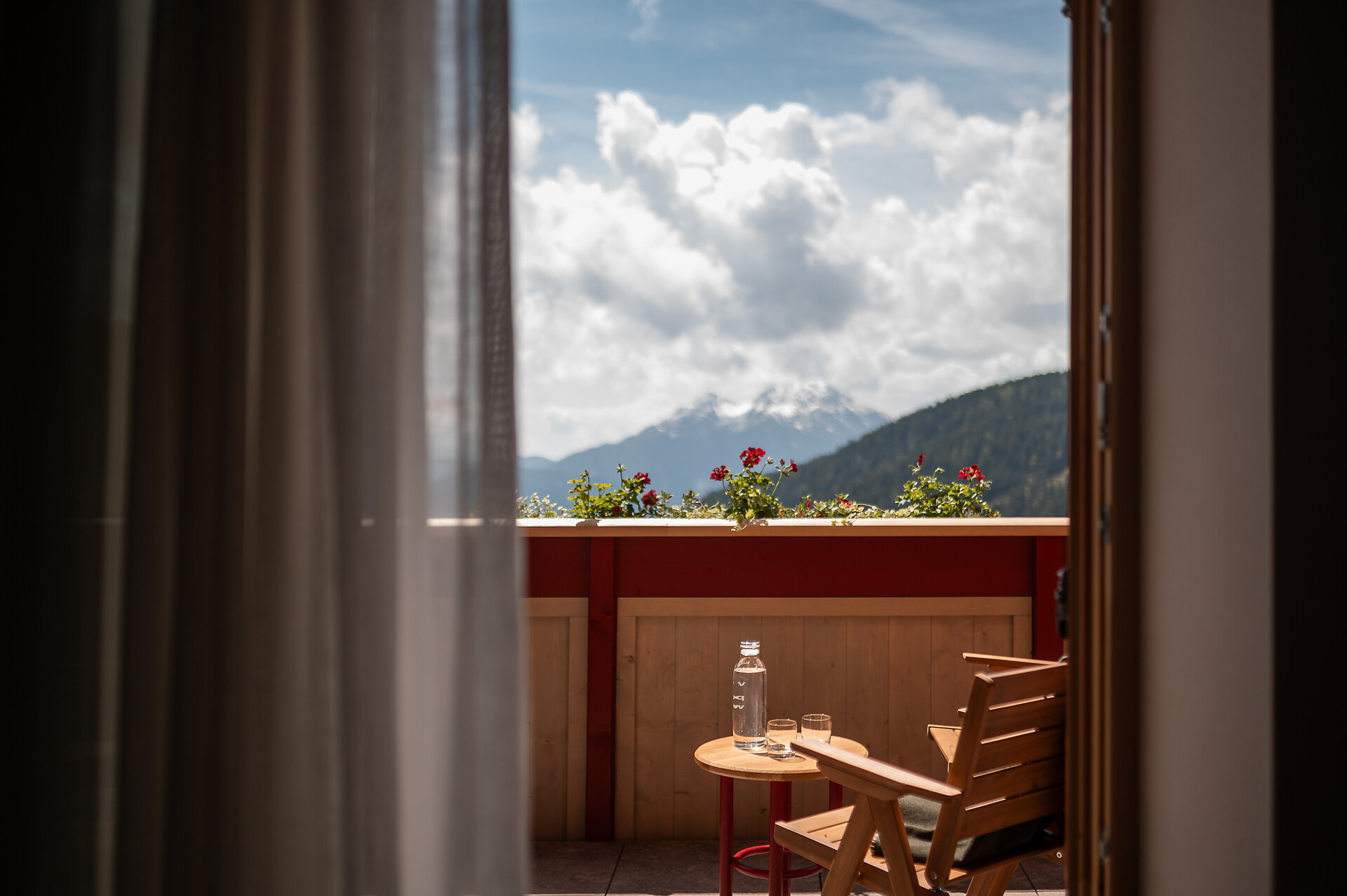 balcony