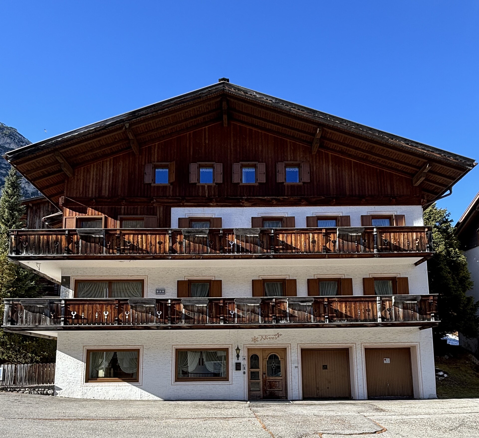 Garni + app. Ciasa Nives