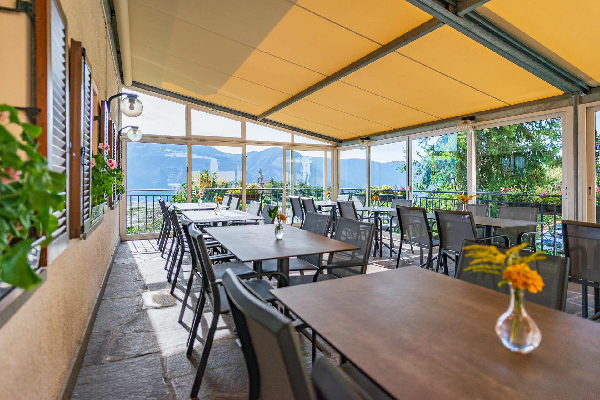 Inn/Restaurant Goldener Adler - Alto Adige Wine Road - #27 - suedtirol.info