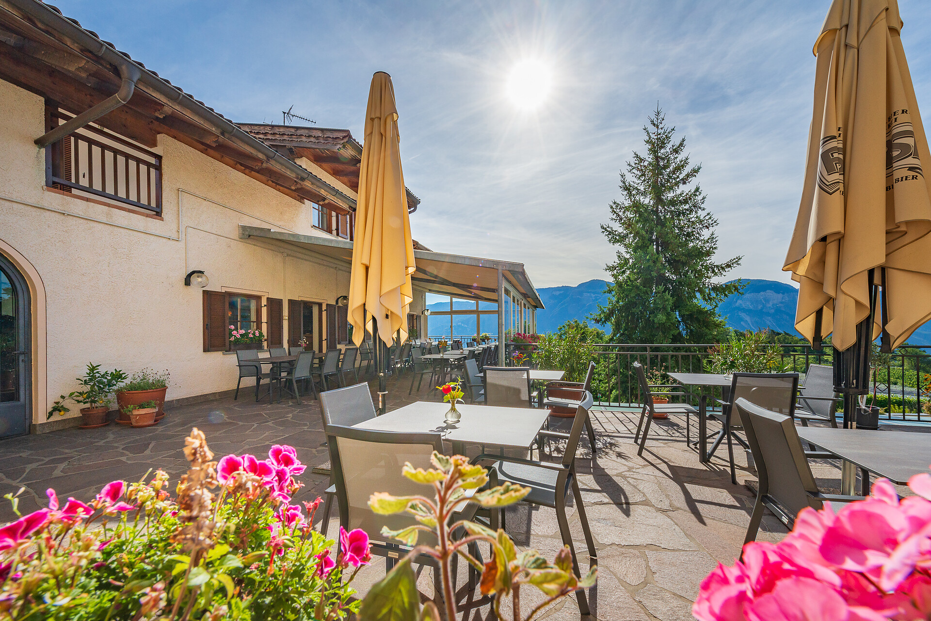 Inn/Restaurant Goldener Adler - Alto Adige Wine Road - #29 - suedtirol.info