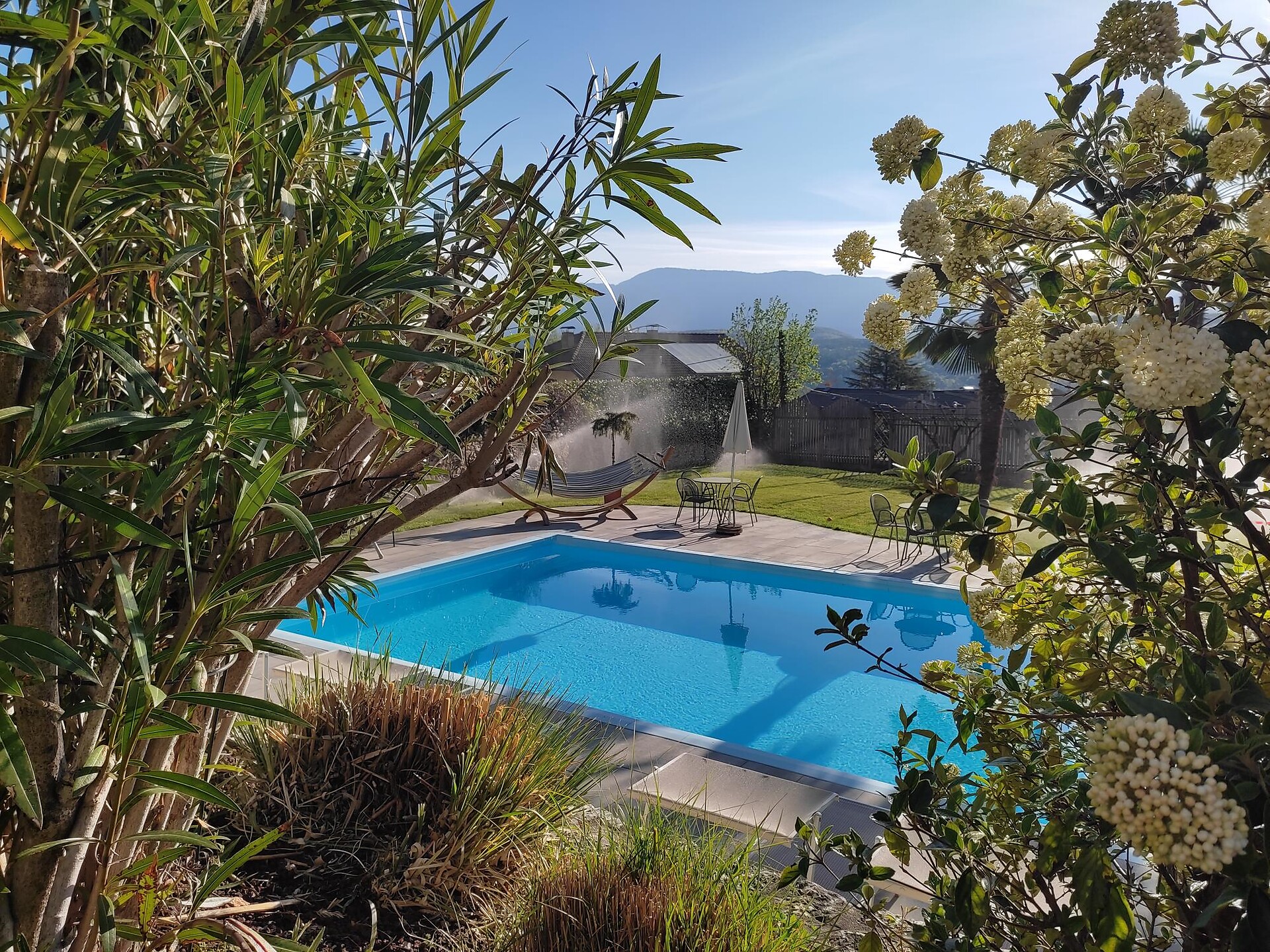 poolview