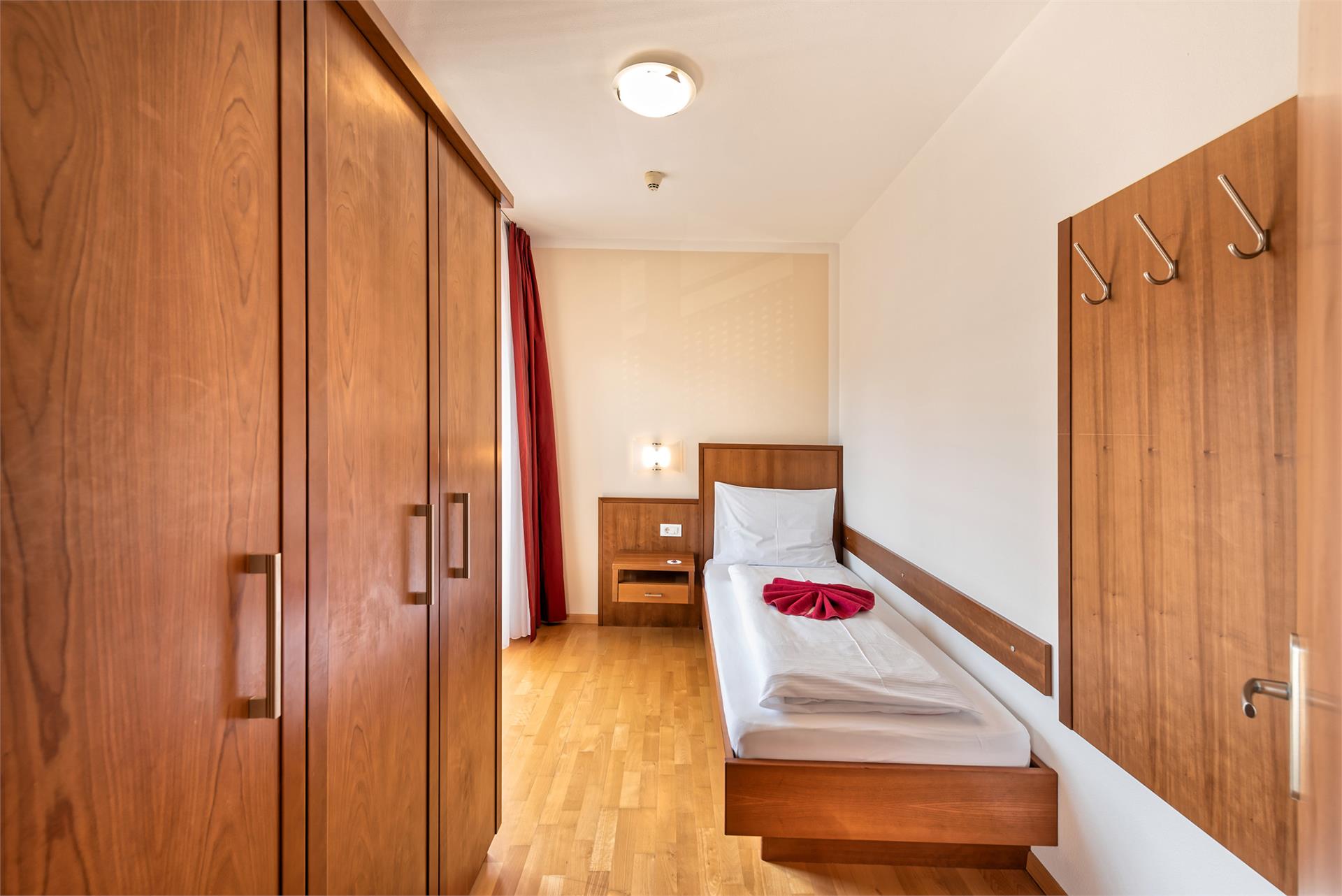 Garni-Hotel Mendelblick Kaltern an der Weinstraße 18 suedtirol.info