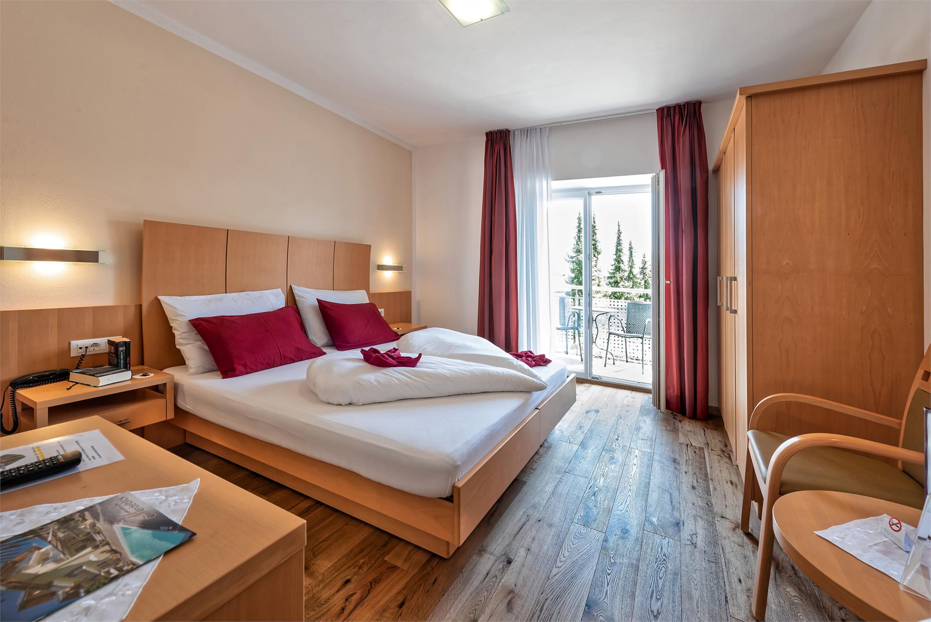 Garni-Hotel Mendelblick Kaltern an der Weinstraße 4 suedtirol.info