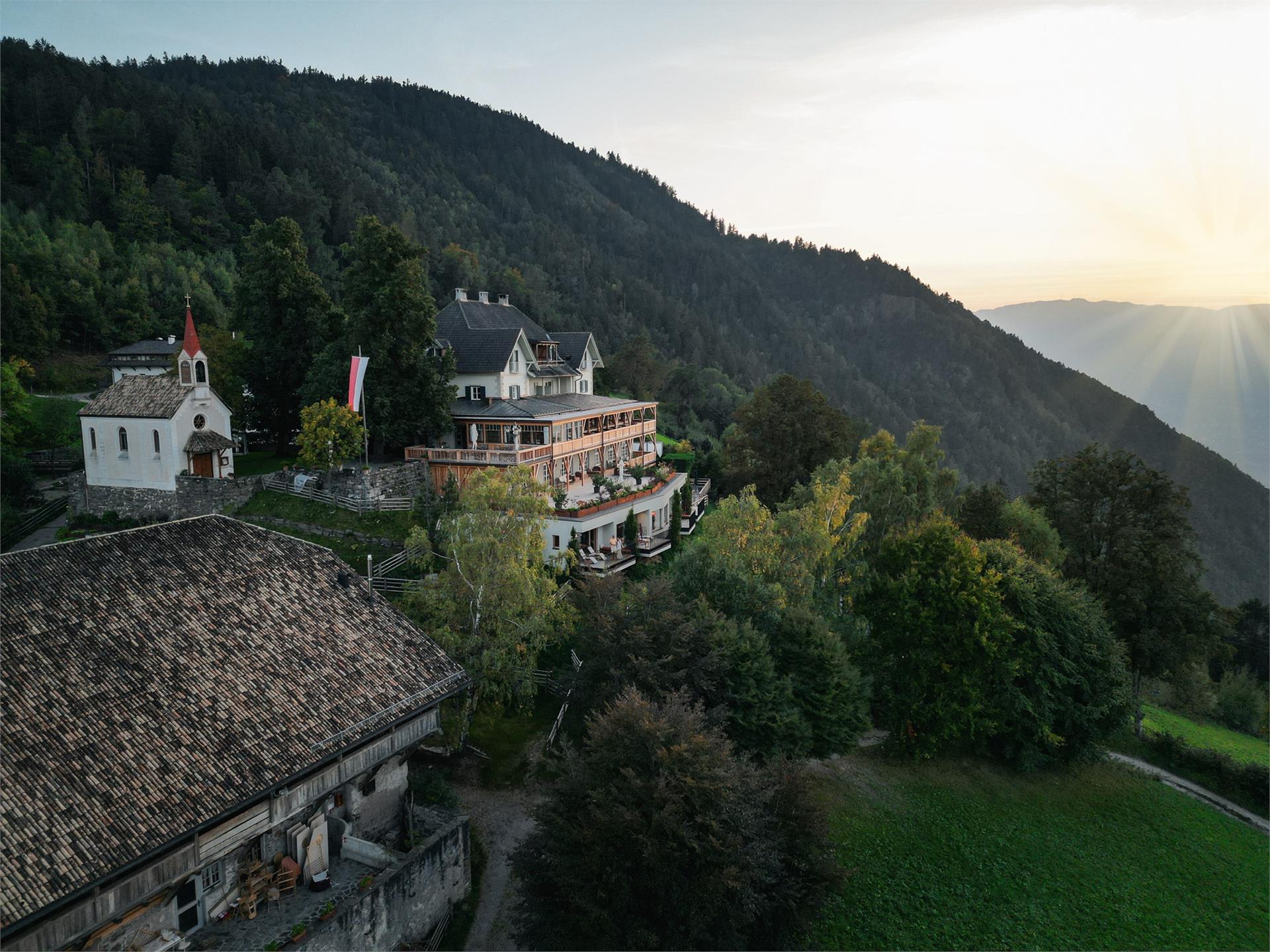 ALBERGO COLLE - GASTHOF KOHLERN Bolzano/Bozen 2 suedtirol.info