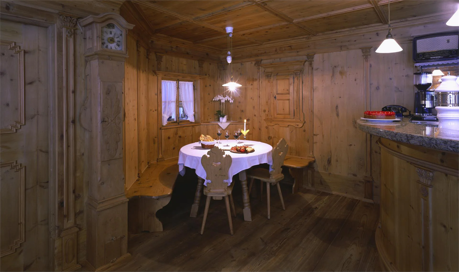 Gasthof Weisses Kreuz Naturno 11 suedtirol.info