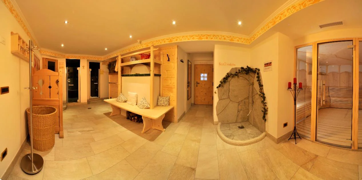 Garni-Hotel Concordia – Dolomites Home Sëlva/Selva 14 suedtirol.info