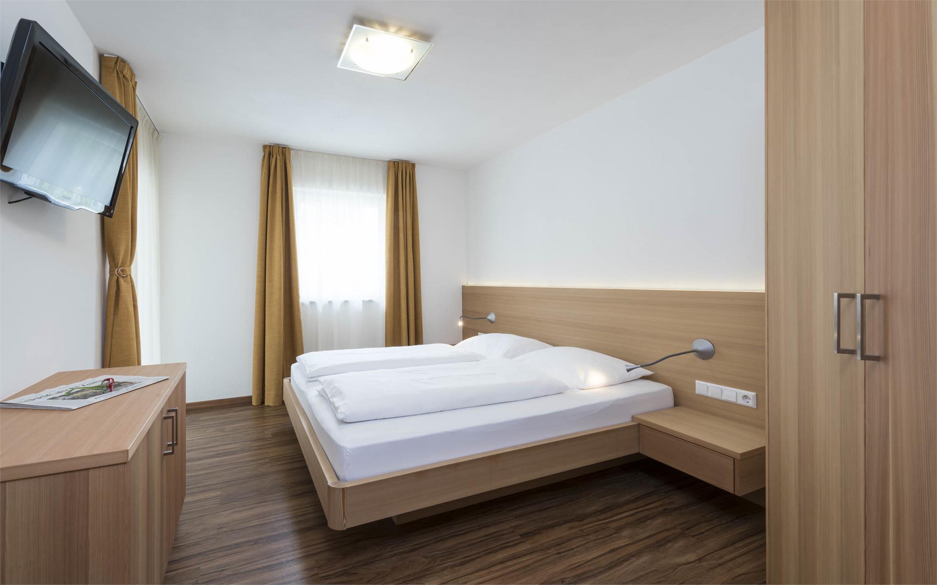 Garni-Hotel Amelia Tirolo 16 suedtirol.info