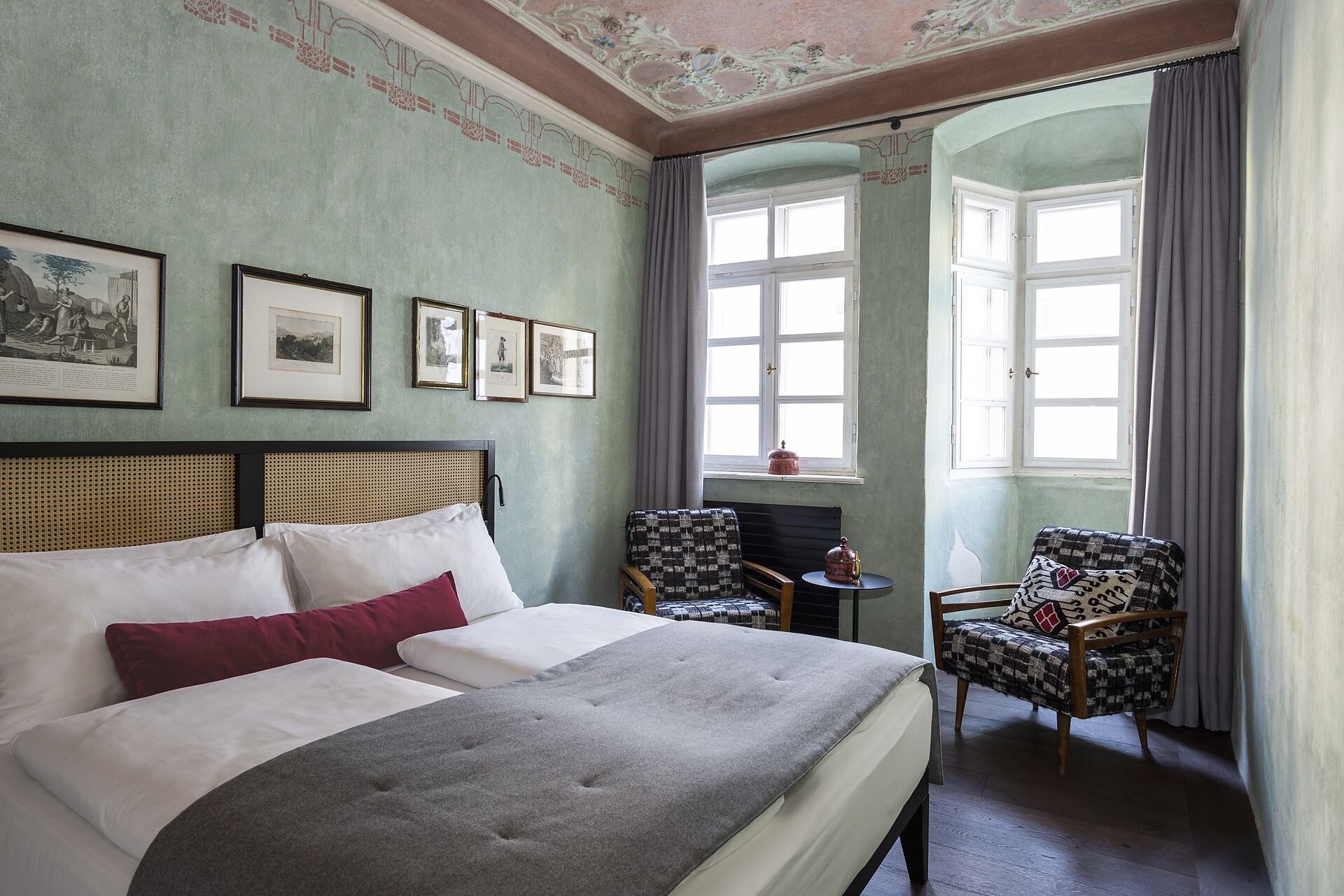 GOLDENSTERN HOTEL DIFFUSO Bolzano 10 suedtirol.info