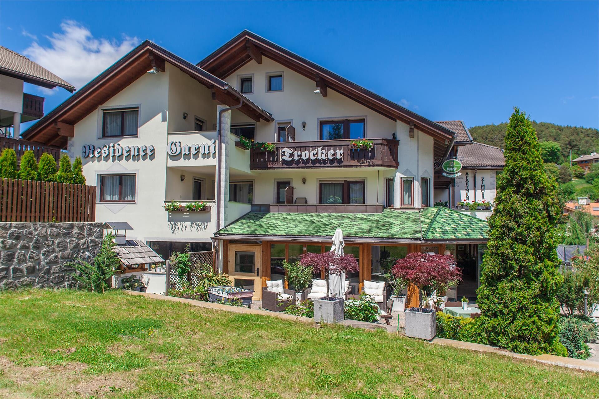 Garni Residence Trocker
