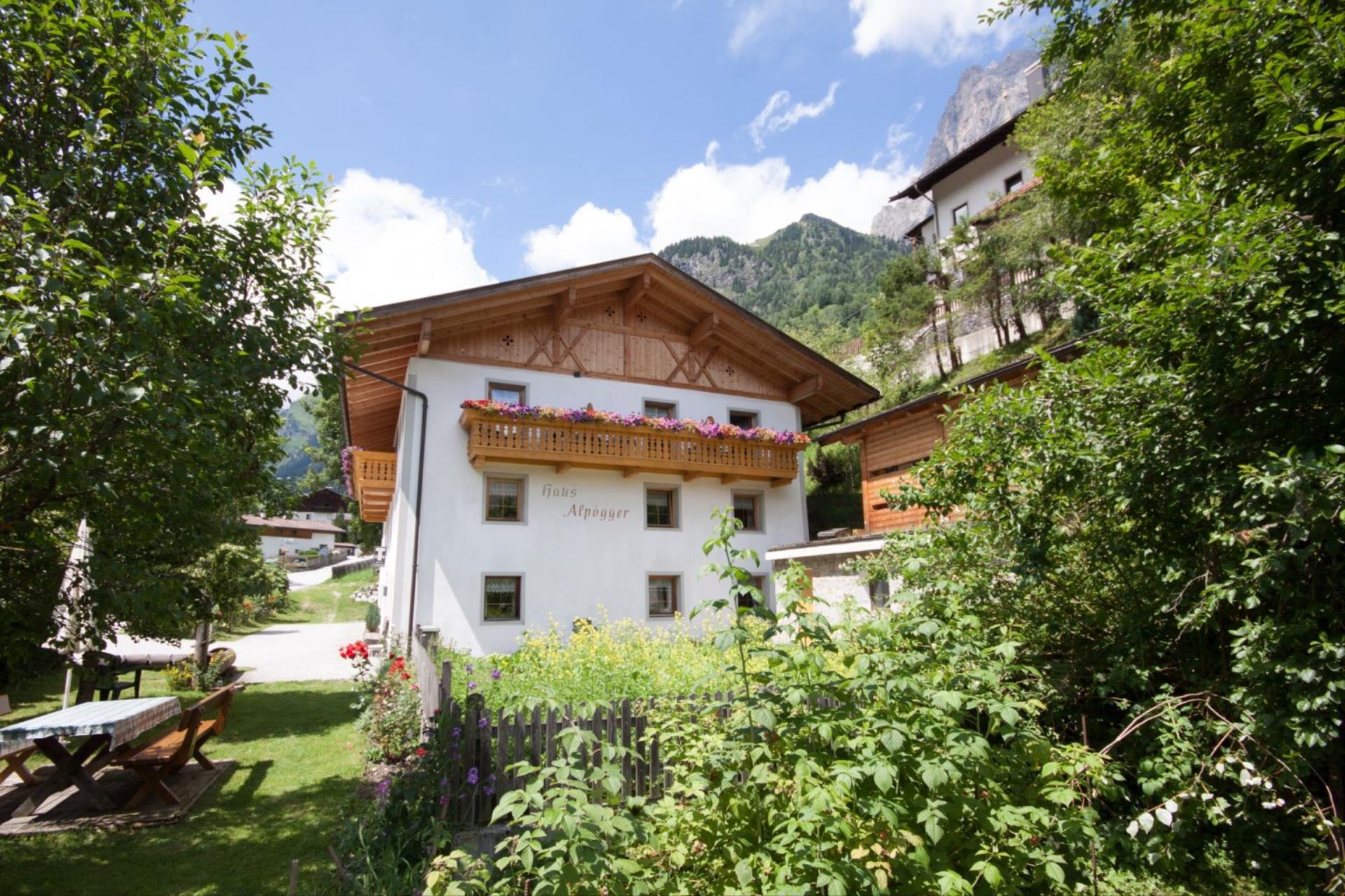 Haus Alpögger Brenner 1 suedtirol.info