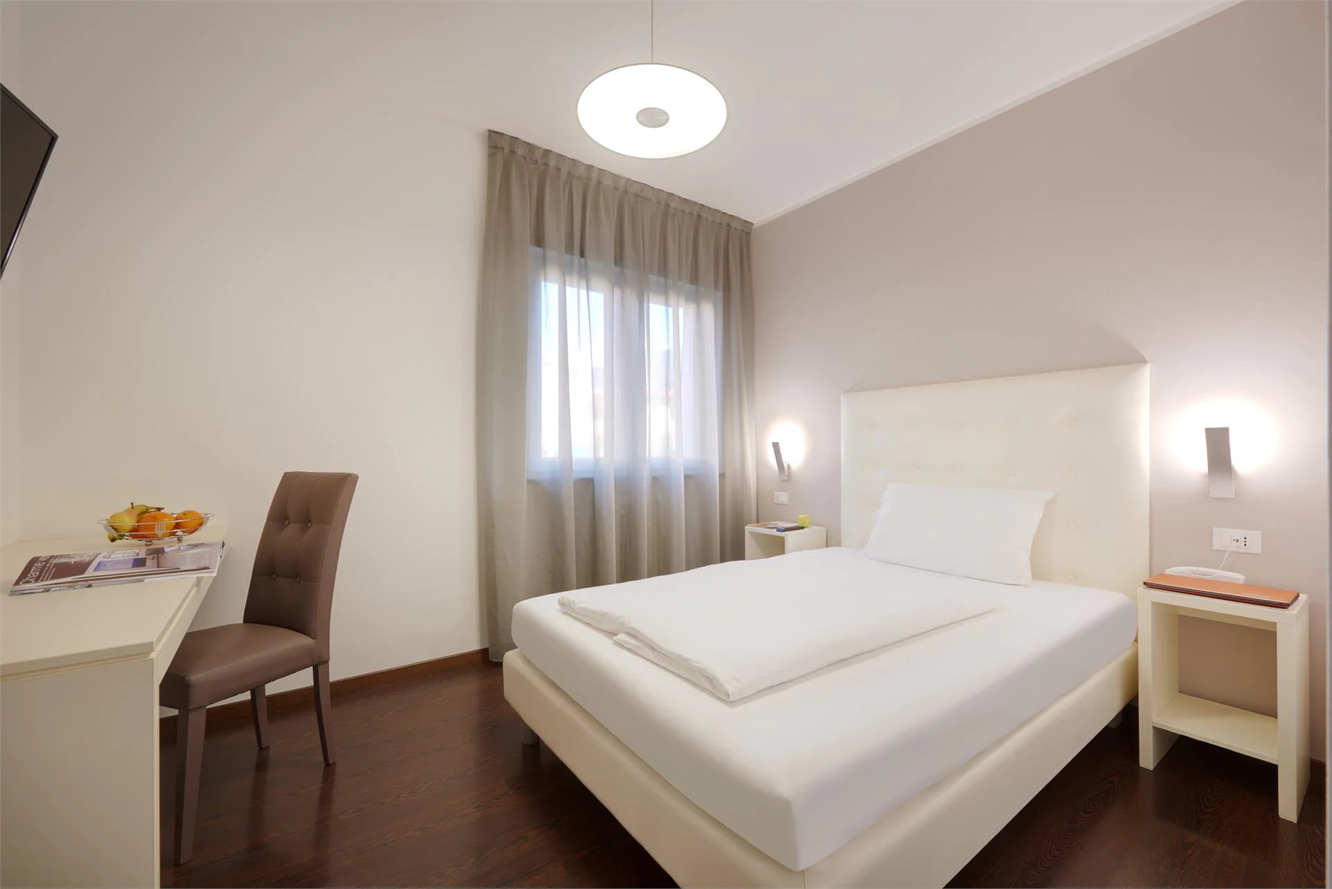 HOTEL ASTERIX Bolzano 3 suedtirol.info
