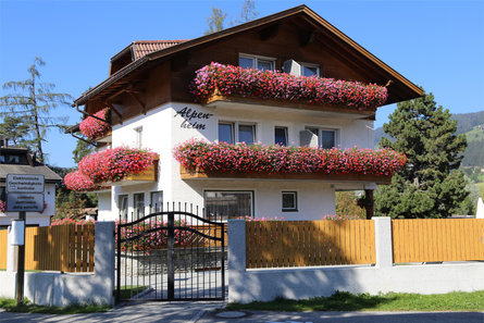 Haus Alpenheim Toblach/Dobbiaco 1 suedtirol.info