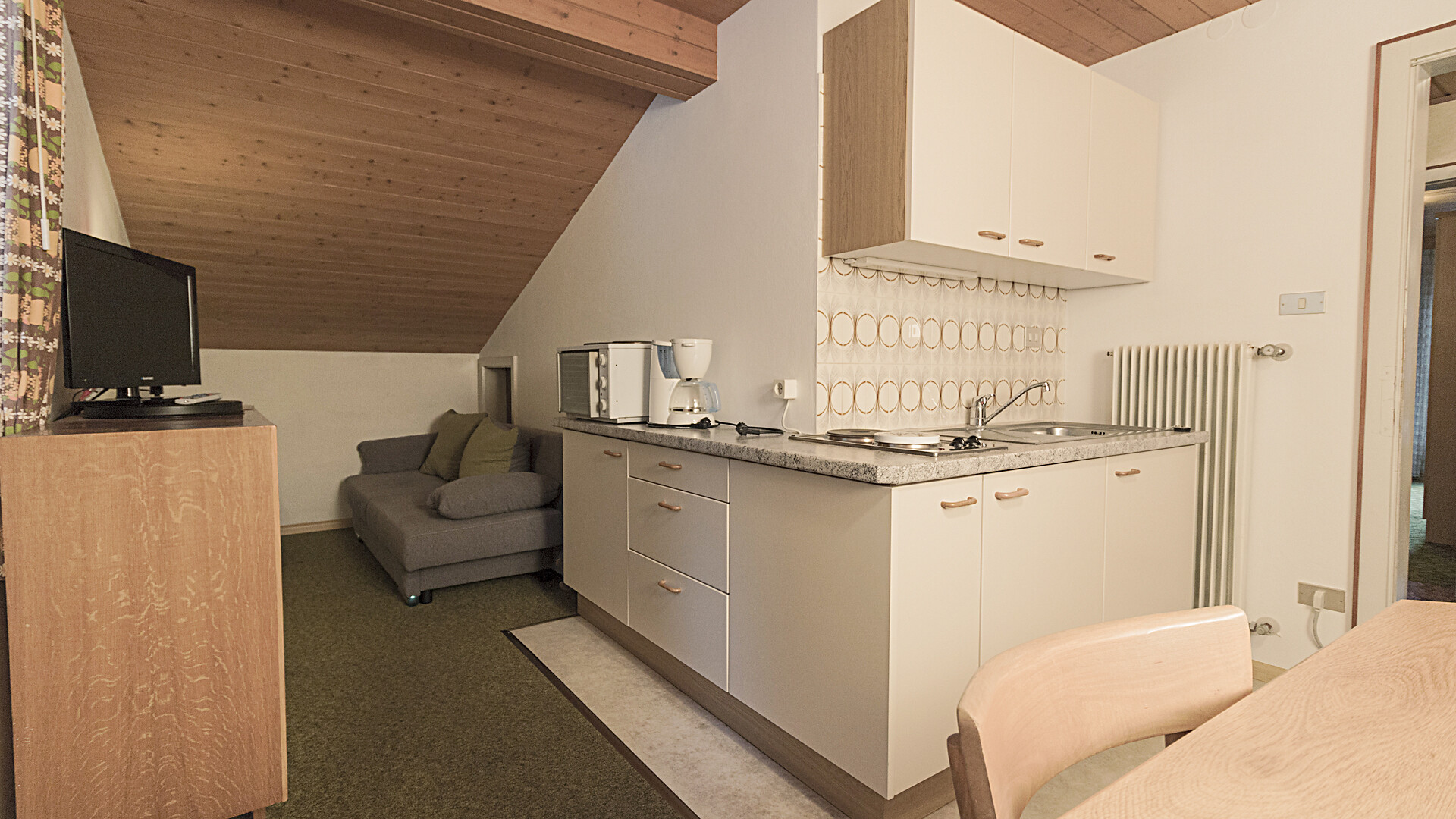 Küche Wohnung Mansarde