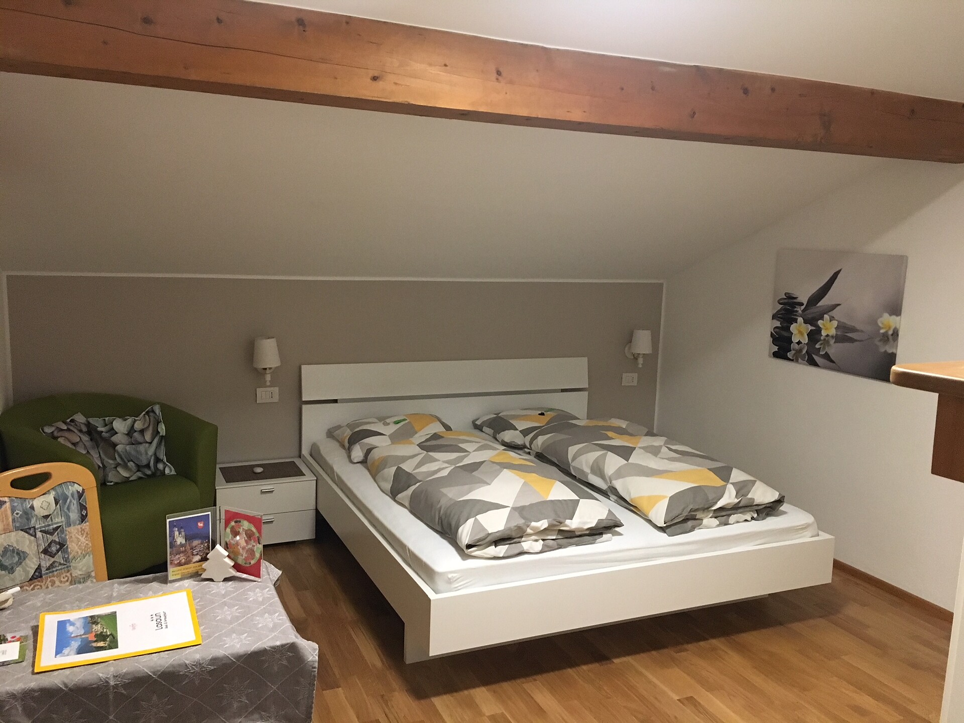 dobble room
