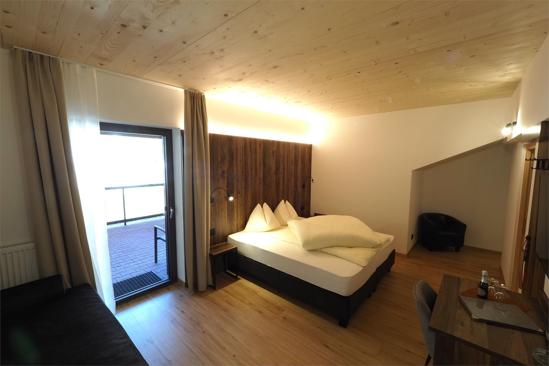 Albergo Knoll Selva dei Molini 12 suedtirol.info