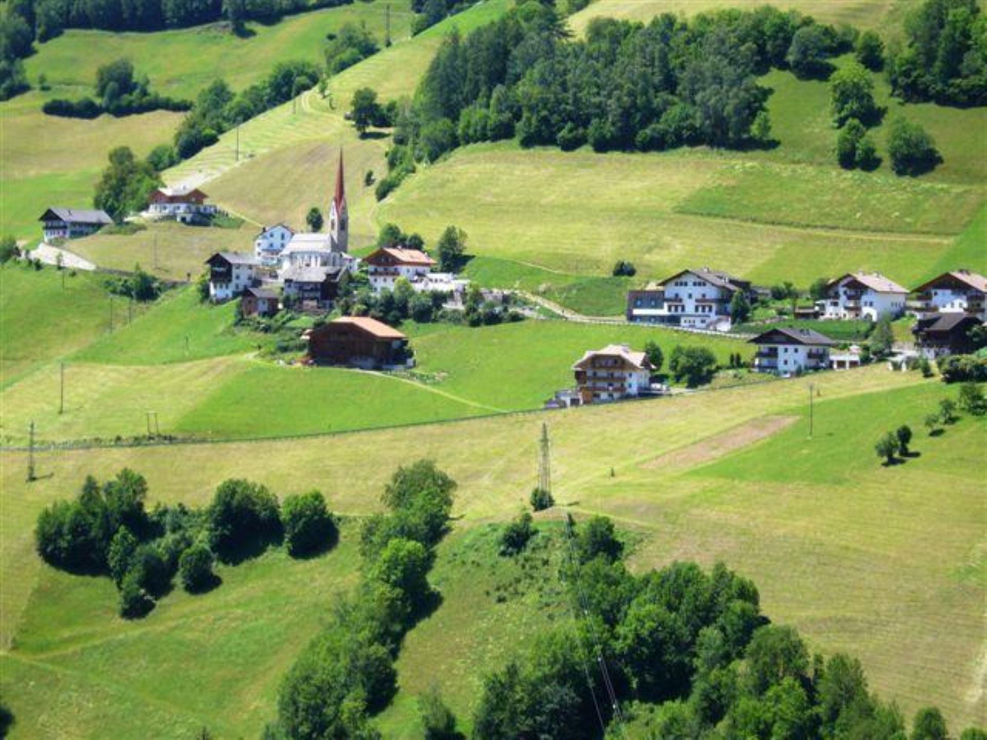 Haus Tasser San Lorenzo di Sebato 5 suedtirol.info