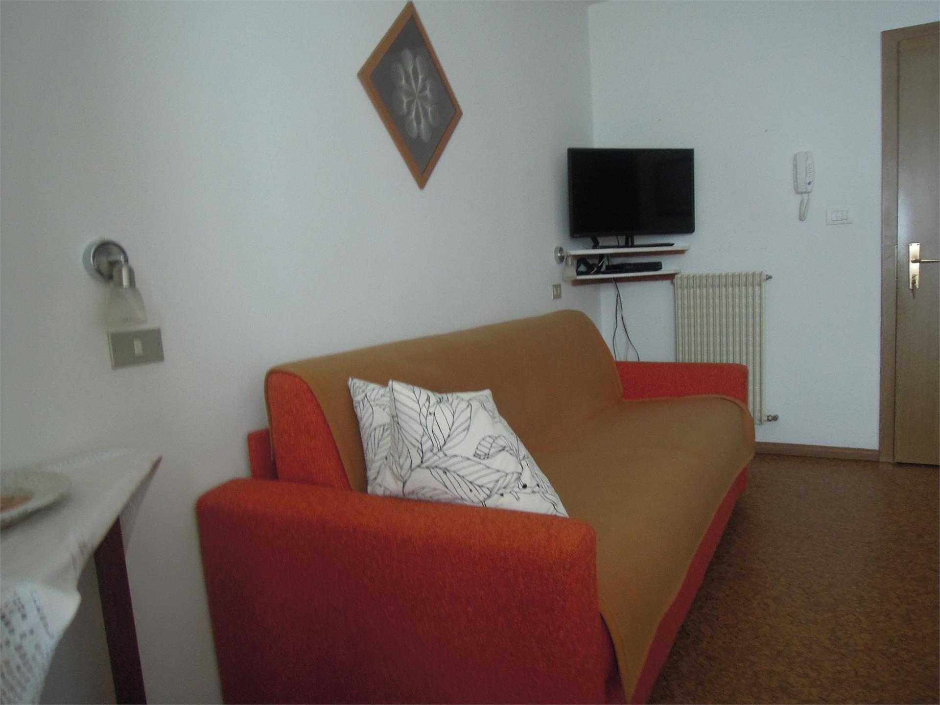 Haus Tasser San Lorenzo di Sebato 12 suedtirol.info