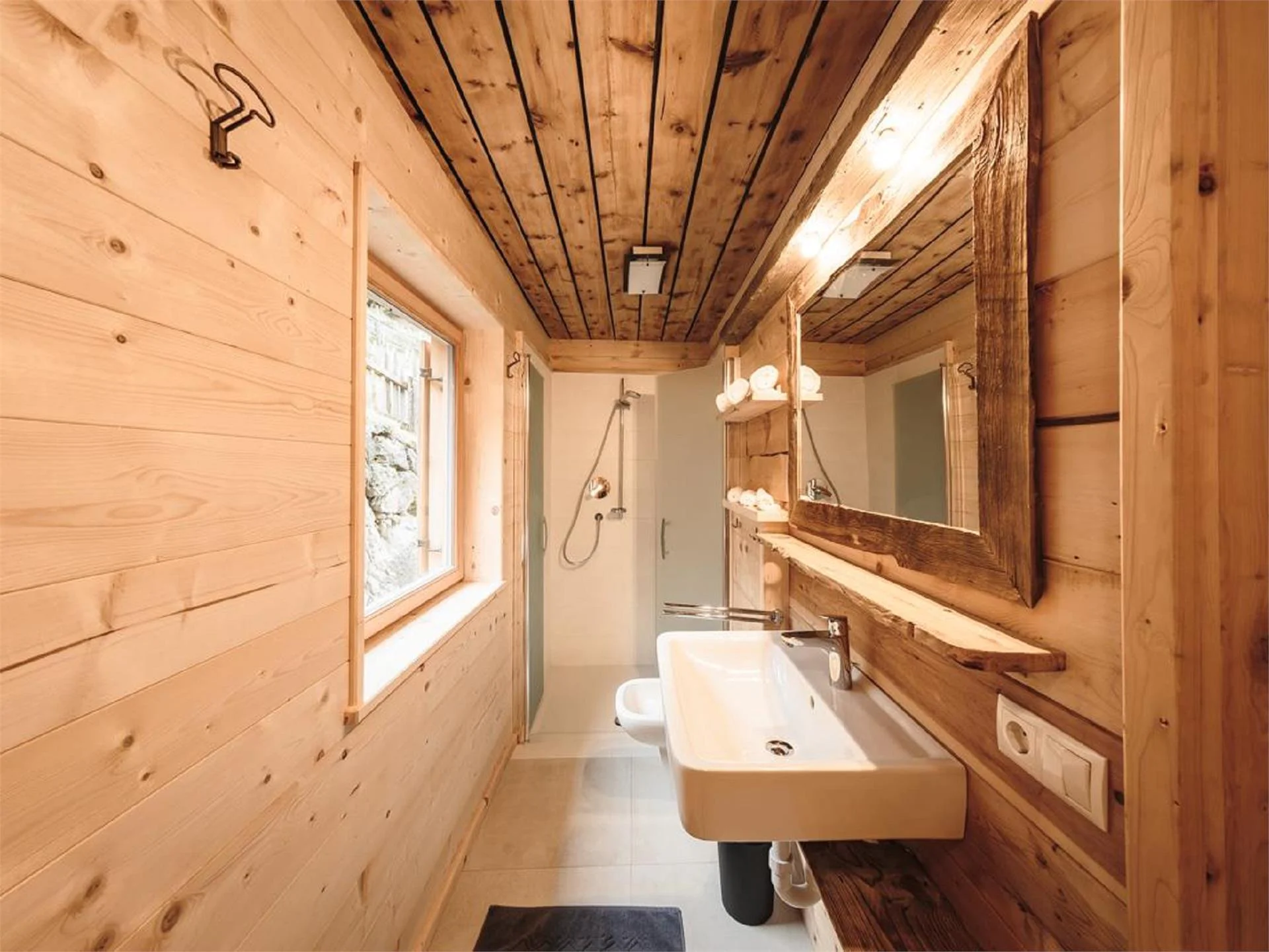Parco dei Cervi Pfrein - casa in legno all'Alpe Chiusa 10 suedtirol.info