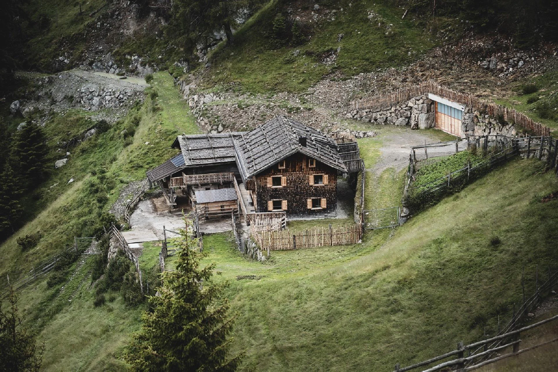 Parco dei Cervi Pfrein - casa in legno all'Alpe Chiusa 1 suedtirol.info