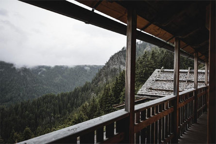Parco dei Cervi Pfrein - casa in legno all'Alpe Chiusa 29 suedtirol.info