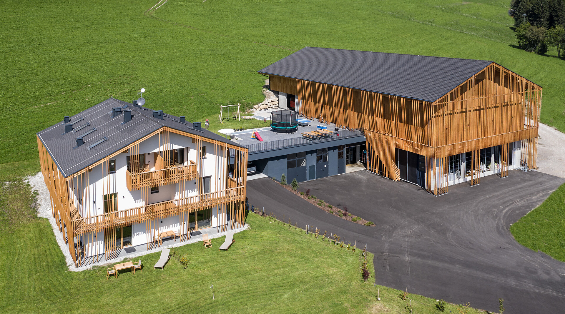 Hoferhof im Sommer